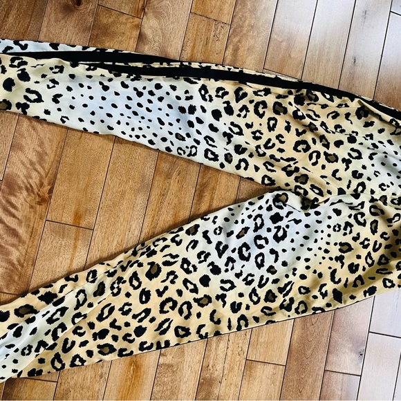 Kendall and Kylie silky joggers XS - Picture 3 of 7